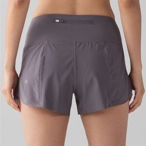 Lululemon Smooth Stride Short (3.5")
Magnum